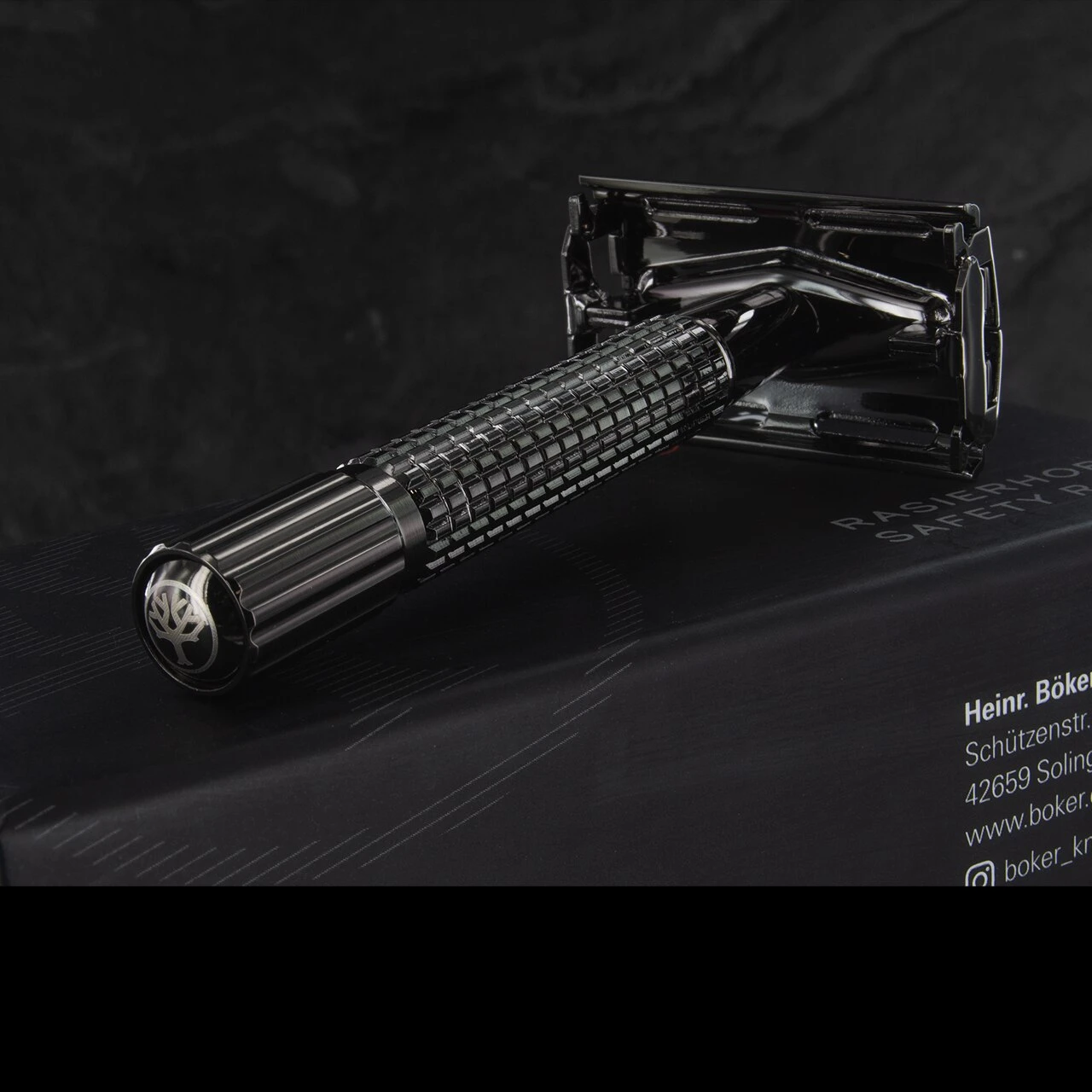 Boker Safety Razor Butterfly Gunmetal Grey 2 Boker Safety Razor Butterfly Gunmetal Grey - Image 2