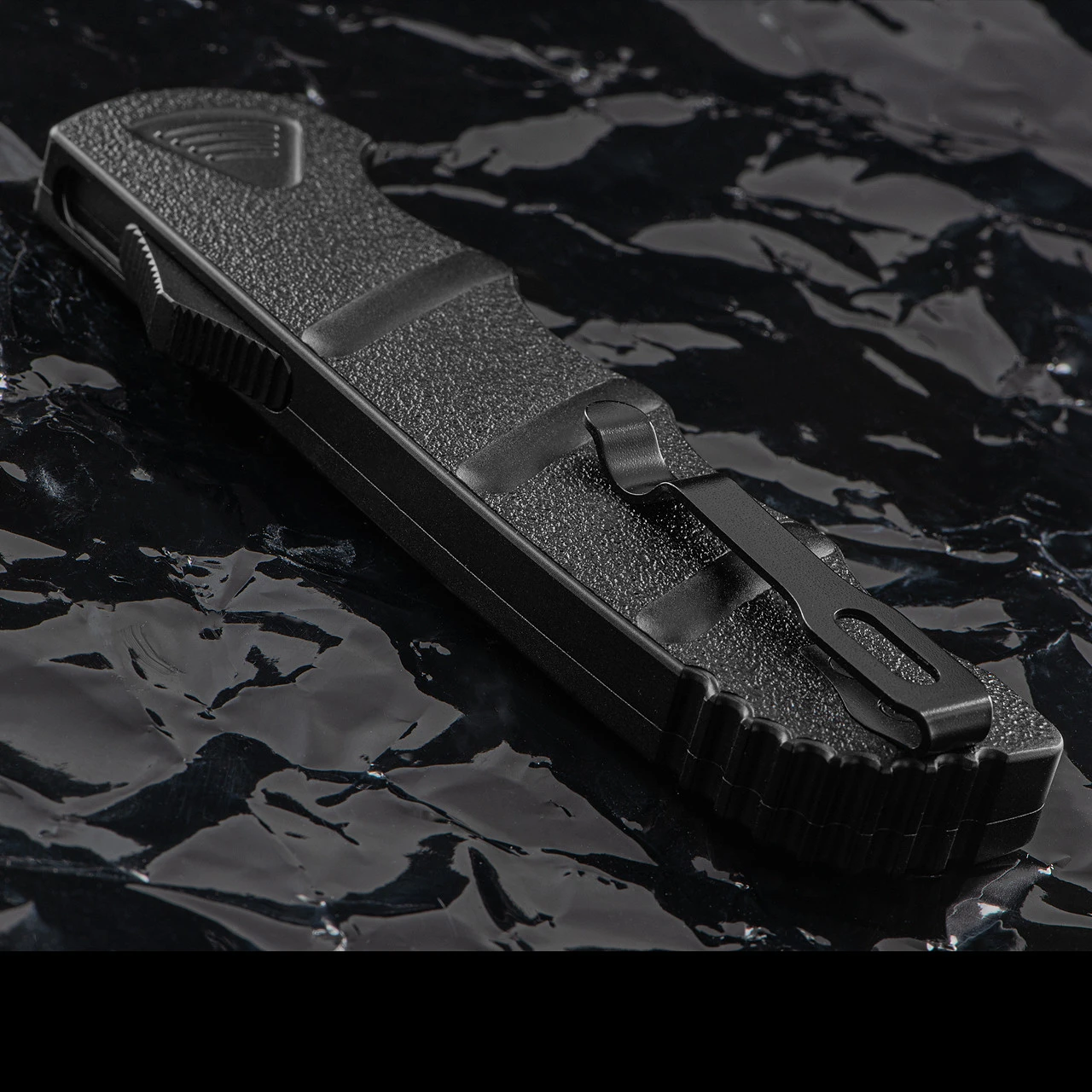 Boker Plus Heinnie® Exclusive OTF Auto Comb 5 Boker Plus Heinnie® Exclusive OTF Auto Comb - Image 5