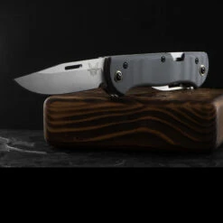 Benchmade 317 Weekender G10 Folding Knife -Outdoor Equipment Store BM317det4 92832.1659951826