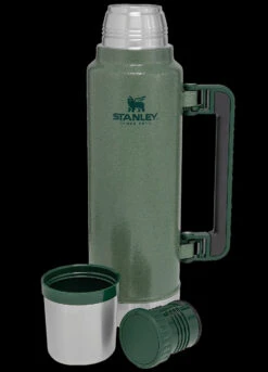 STANLEY CLASSIC LEGENDARY BOTTLE 2.3L -Outdoor Equipment Store BMC 10 07934 003.2 79902.1692369999