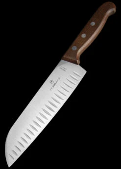 Victorinox Wood Santoku -Outdoor Equipment Store BMC 6852017G 00365.1646736136.1280.1280 98758.1651673759