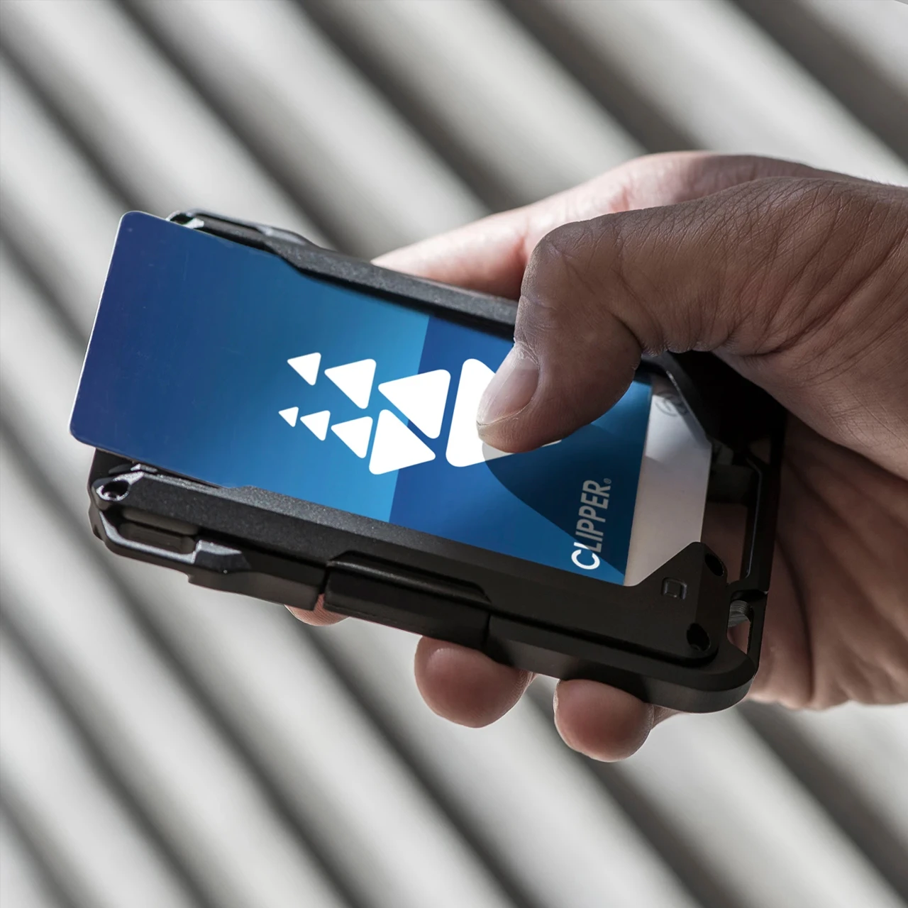 Dango M1 Maverick Rail Wallet 3 Dango M1 Maverick Rail Wallet - Image 3