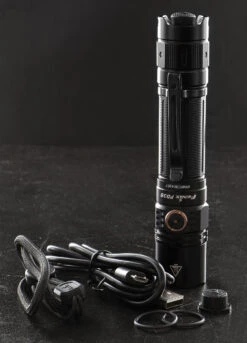 Fenix PD35 V3.0 -Outdoor Equipment Store FENIX PD35 V3.0.5 49293.1631712335