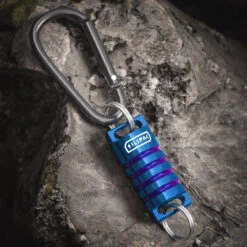 Silipac Magnetic Beads Keychain -Outdoor Equipment Store SIL005blue 63914.1647952636.1280.1280 75718.1647952786