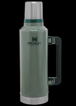 STANLEY CLASSIC LEGENDARY BOTTLE 1.9L -Outdoor Equipment Store Stanley Leg.Classic 1.9L GREEN.1 20817.1692363829