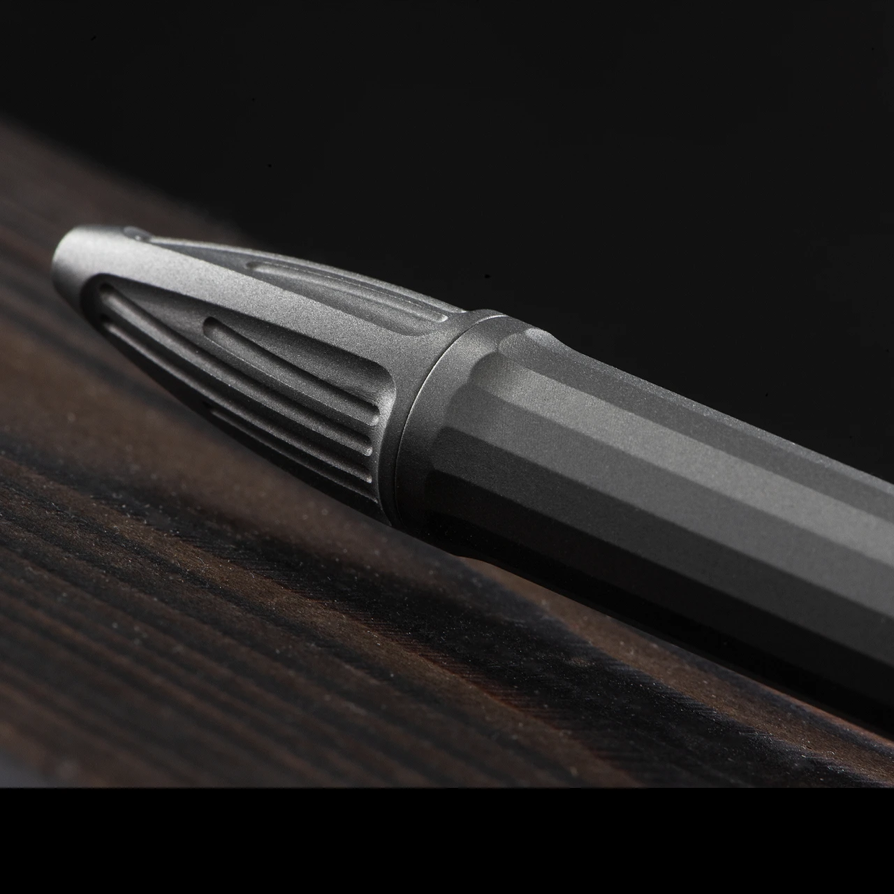 We Knife Baculus Spinner Titanium Pen 3 We Knife Baculus Spinner Titanium Pen - Image 3