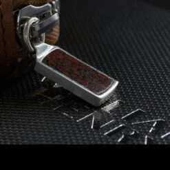 William Henry Bourbon Zip Bi-Fold -Outdoor Equipment Store WH ZBF HAR BRN DBdet2 11424.1625055544.1280.1280 65336.1625055564