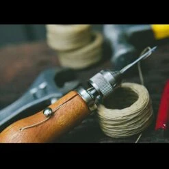 Speedy Stitcher Deluxe Sewing Awl Kit #110 -Outdoor Equipment Store detail2 95874.1587391896