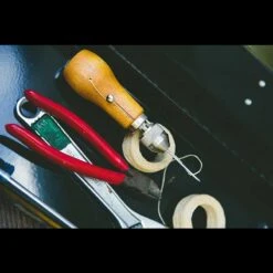 Speedy Stitcher Deluxe Sewing Awl Kit #110 -Outdoor Equipment Store detail5 29028.1587391898