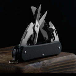 Fox Vulpis 4 Scissor Carbon Fibre Penknife -Outdoor Equipment Store vulpisscissors4 34010.1686819431