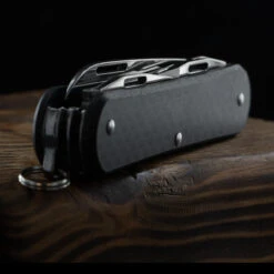 Fox Vulpis 4 Scissor Carbon Fibre Penknife -Outdoor Equipment Store vulpisscissors4det2 40787.1686819431